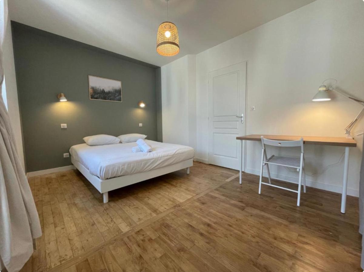 Superbe T2 Neuf Centre Ville Wifi Terrasse Netflix Perigueux Luaran gambar